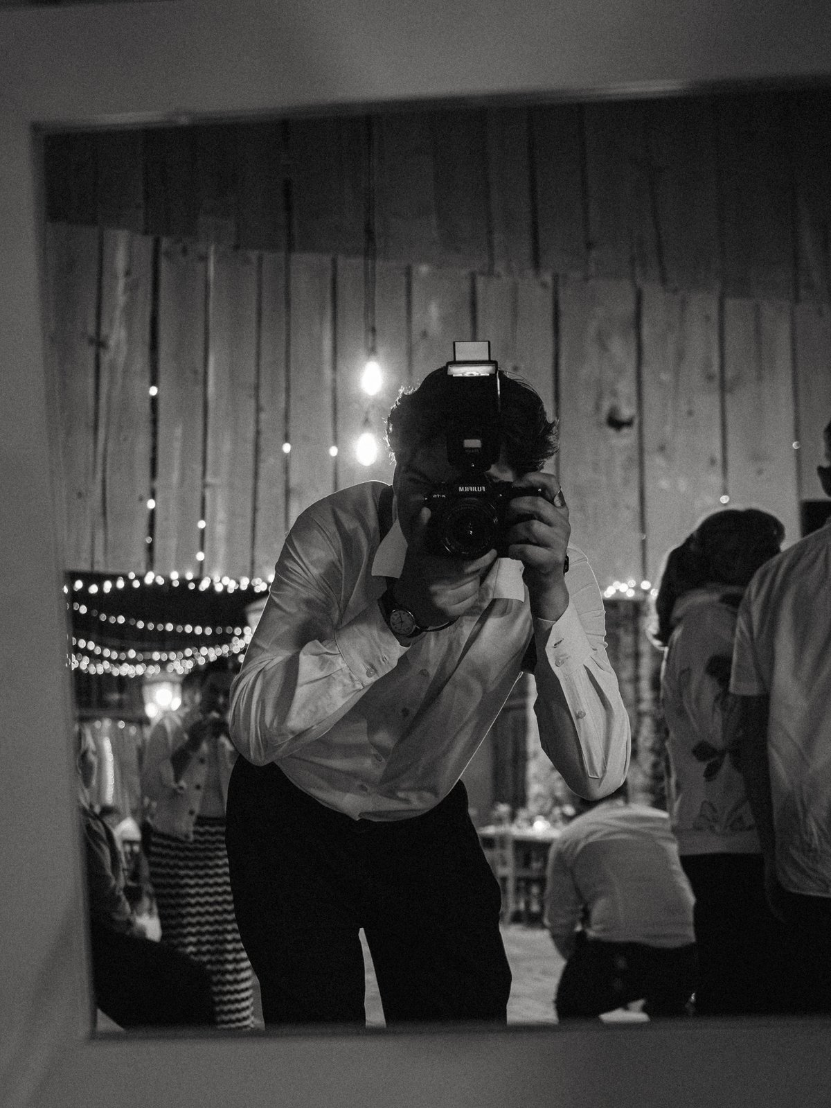 Štěpán s fotoaparátem při práci